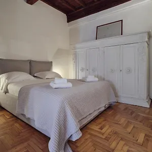 Appartement Enchanting With Patio, Lungarno